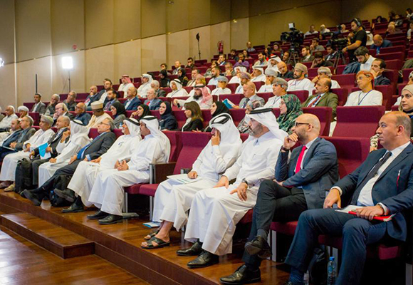 حضور كبير ومتنوع للباحثين والأساتذة والمهتمين